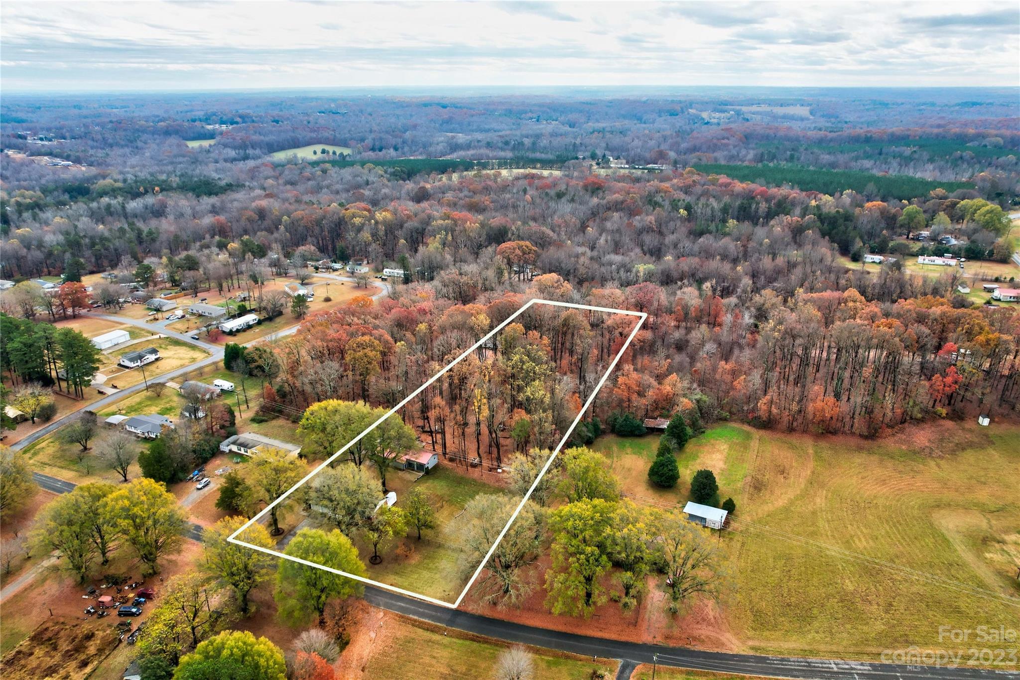 156 Clements Road Statesville, NC 28677 - Photo 40 of 41 Gallery Image 40