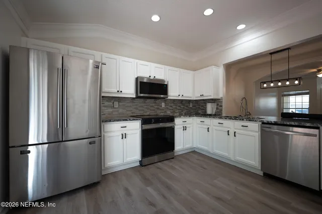 $1,800 | 3838 Evan Samuel Drive, Jacksonville, FL 32210