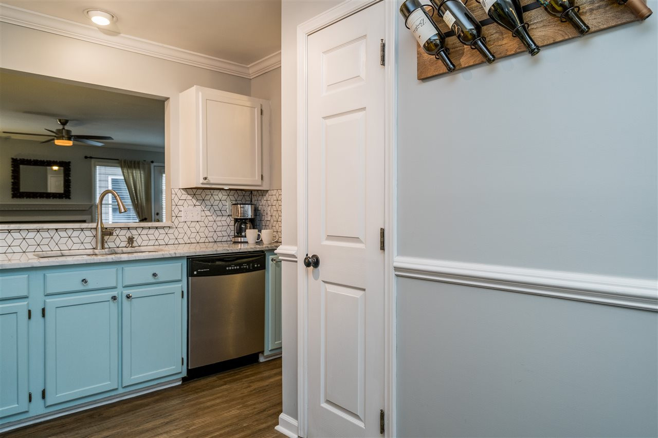 7013 Epping Forest Drive Raleigh, NC 27613 - Photo 9 of 27 Photo 9