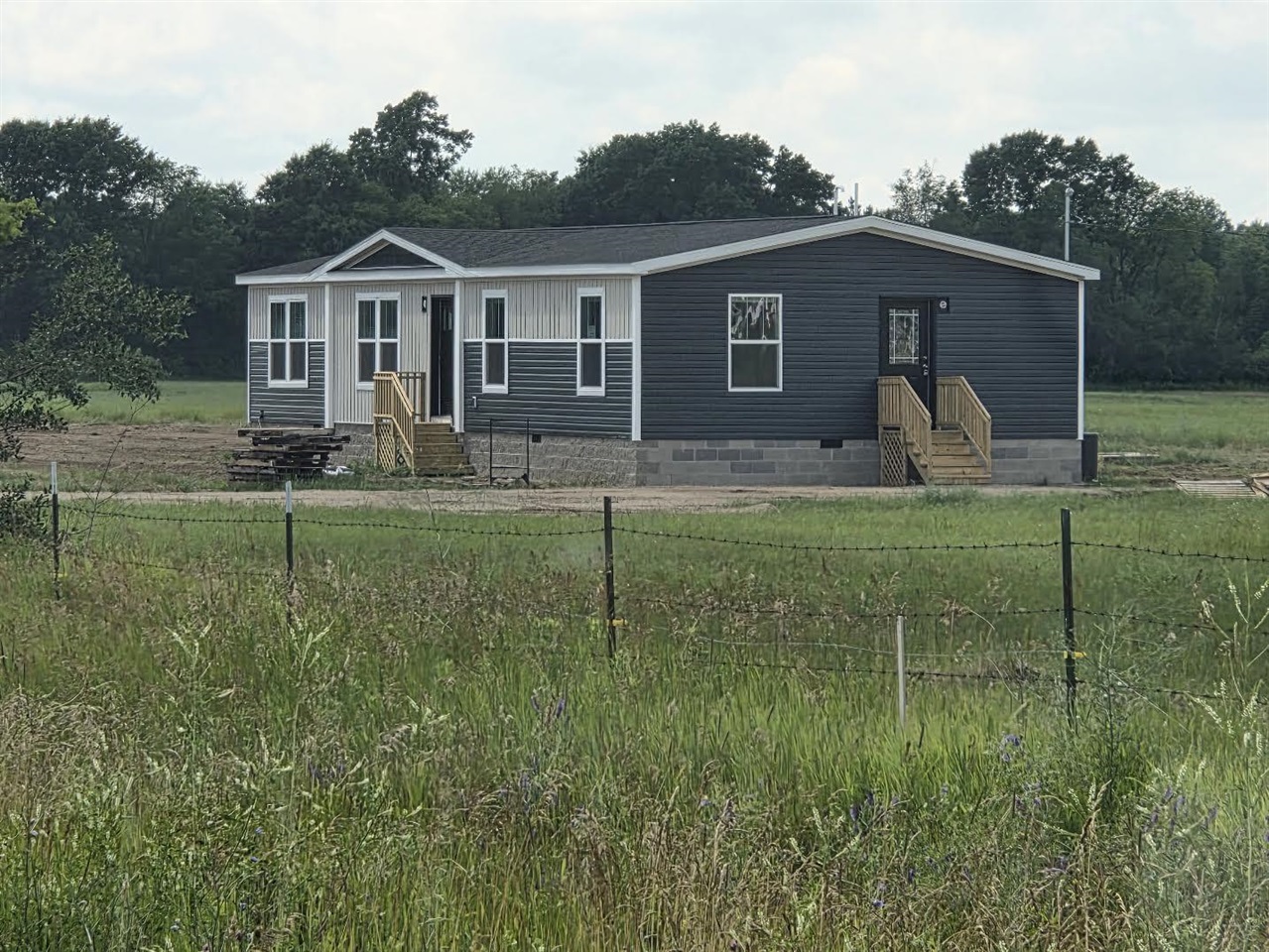 19068 Yankee Road Morley, MI 49336 - Photo 1 of 26 Gallery Image 1