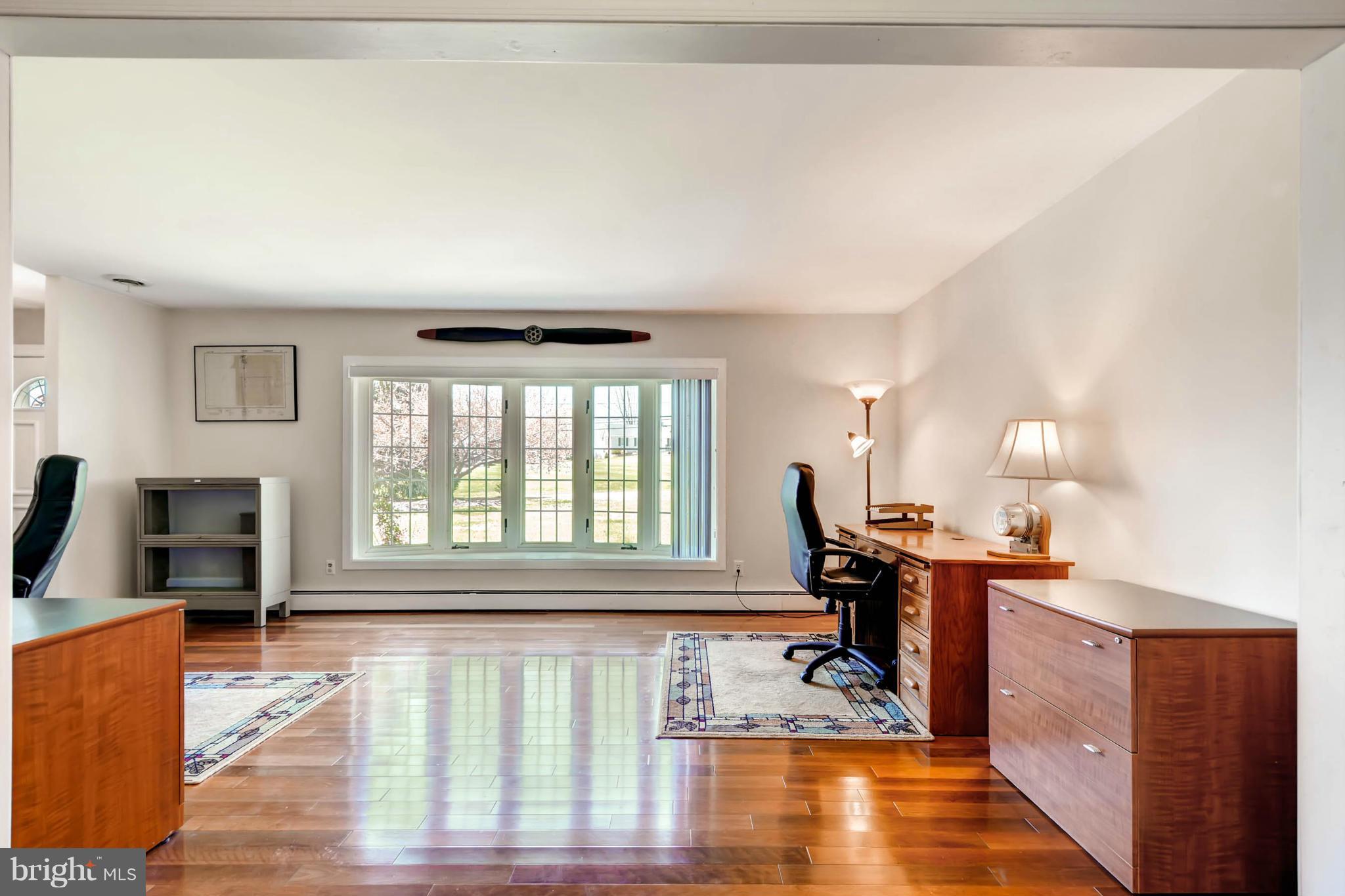 3849 Bay Road Street, MD 21154 - Photo 5 of 30 Living Room