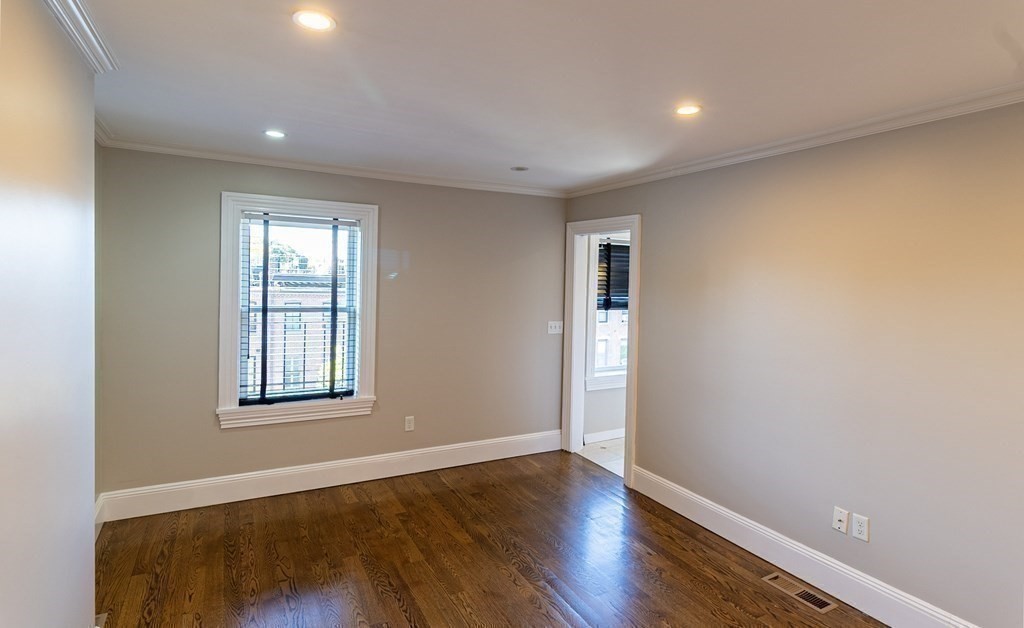 42 Rutland Square, Unit 3 Boston, MA 02118 - Photo 15 of 27