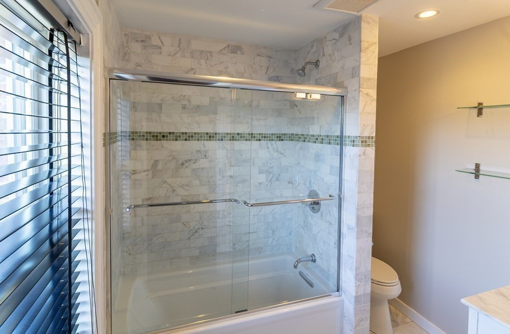 42 Rutland Square, Unit 3 Boston, MA 02118 - Photo 17 of 27