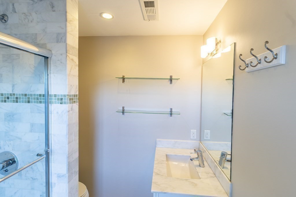 42 Rutland Square, Unit 3 Boston, MA 02118 - Photo 18 of 27