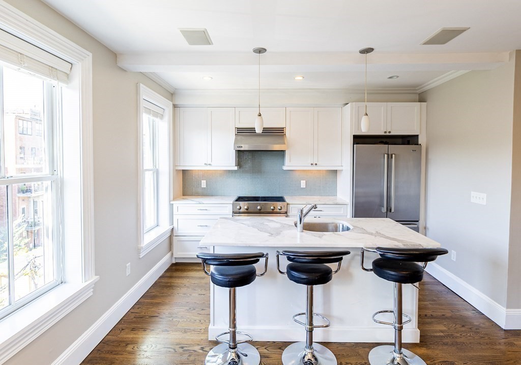 42 Rutland Square, Unit 3 Boston, MA 02118 - Photo 7 of 27