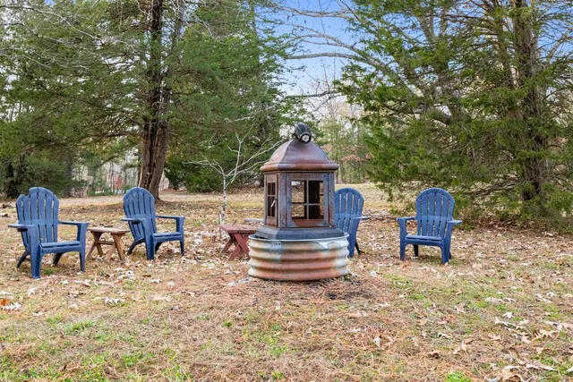 a picture of a room with a floor