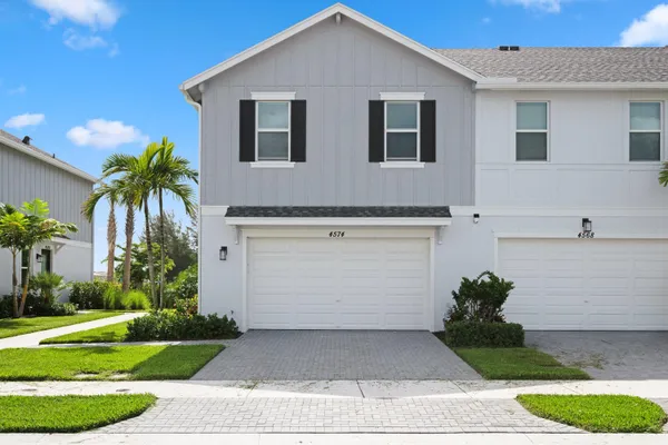 $3,650 | 4574 Longwood Lake Square, The Acreage, FL 33470