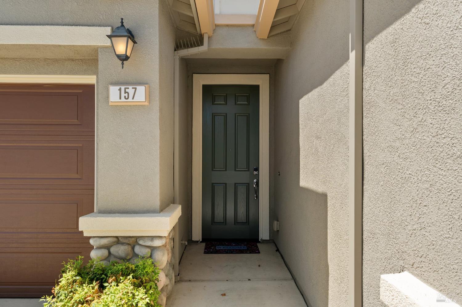 157 Alpine - Welcome Home