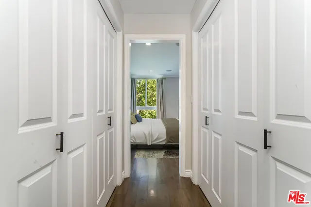 $895,000 | 906 North Doheny Drive, Unit 311, West Hollywood, CA 90069