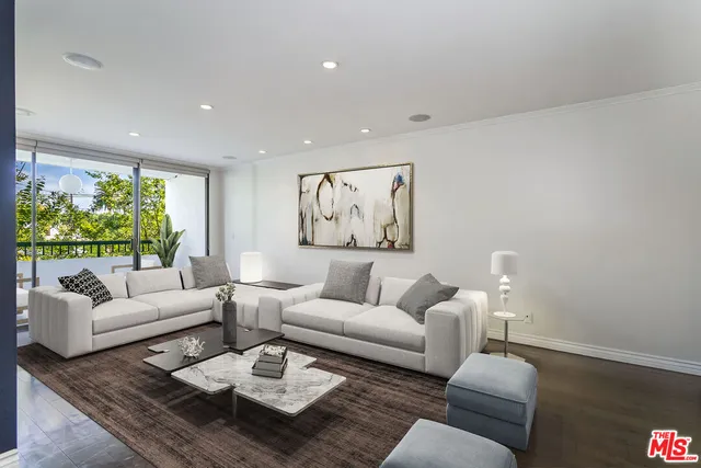 $895,000 | 906 North Doheny Drive, Unit 311, West Hollywood, CA 90069