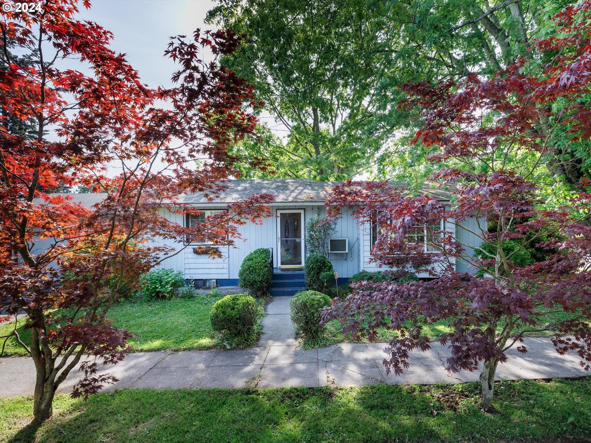 9216 North Calhoun Ave  