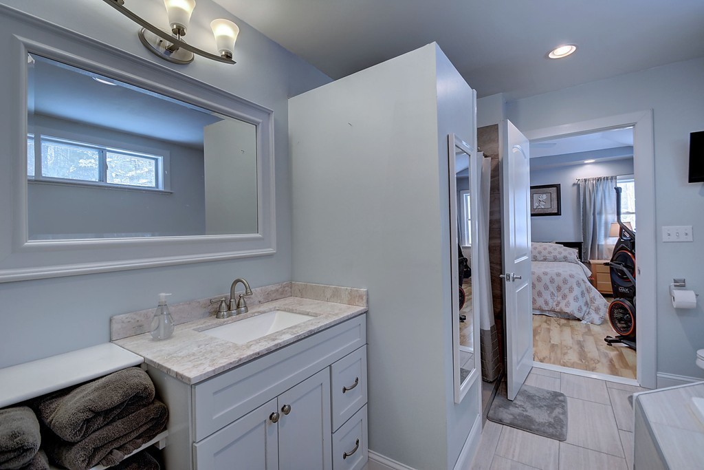 35 Champeaux Road Sturbridge, MA 01518 - Photo 11 of 29