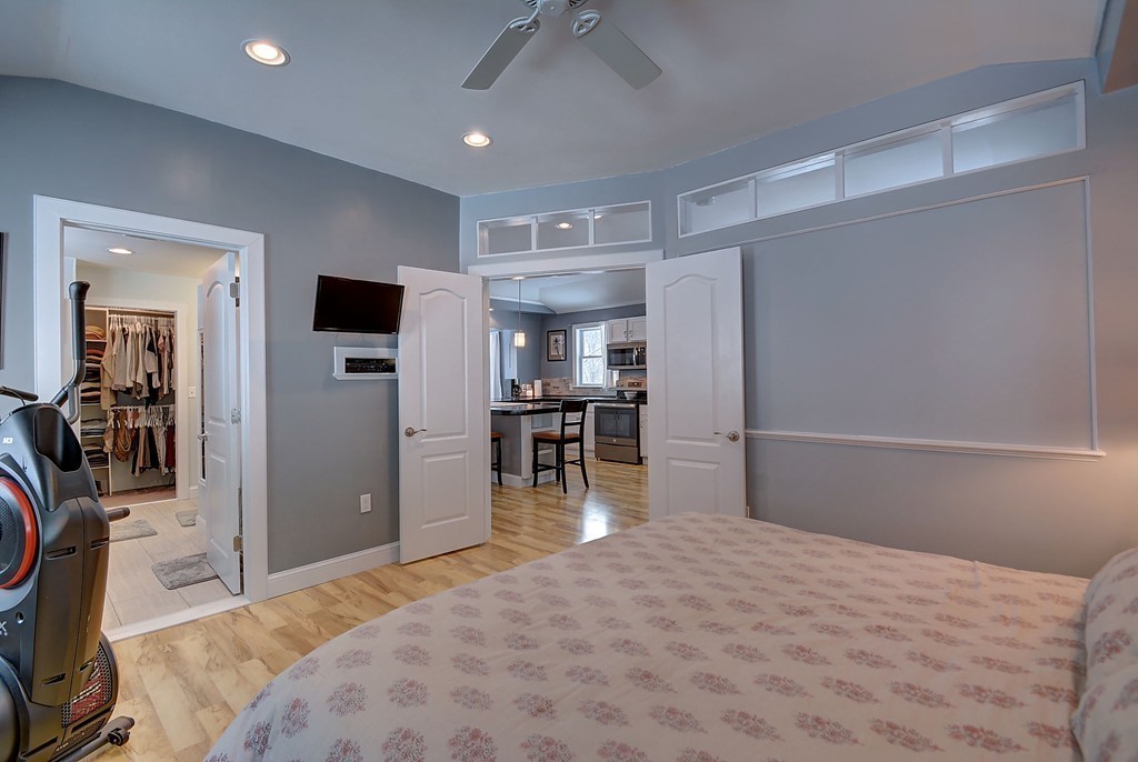 35 Champeaux Road Sturbridge, MA 01518 - Photo 8 of 29