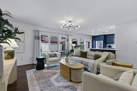 $625,000 | 7024 Wake Forrest Drive, Dallas, TX 75214
