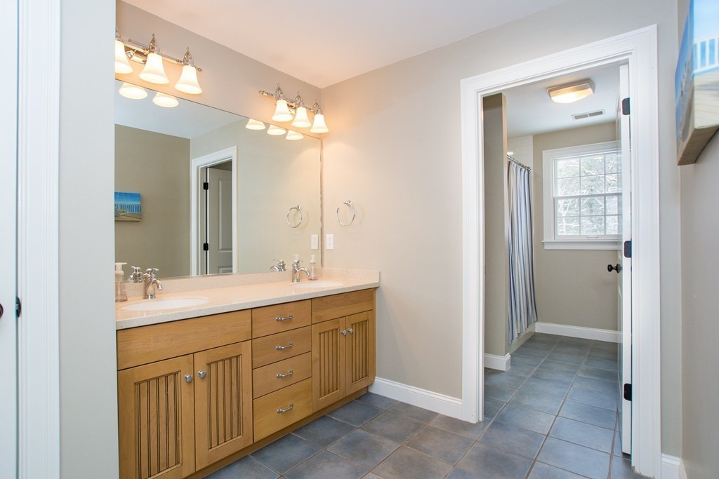 36 Minuteman Road Medfield, MA 02052 - Photo 21 of 30 Gallery Image 21