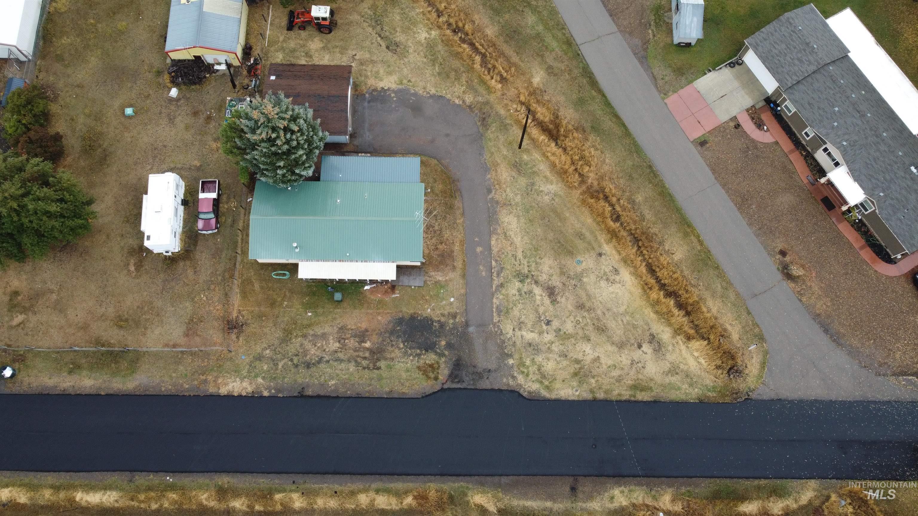 500 Somerville Street Jordan Valley, OR 97910 - Photo 8 of 35 Aerial overview of property's location