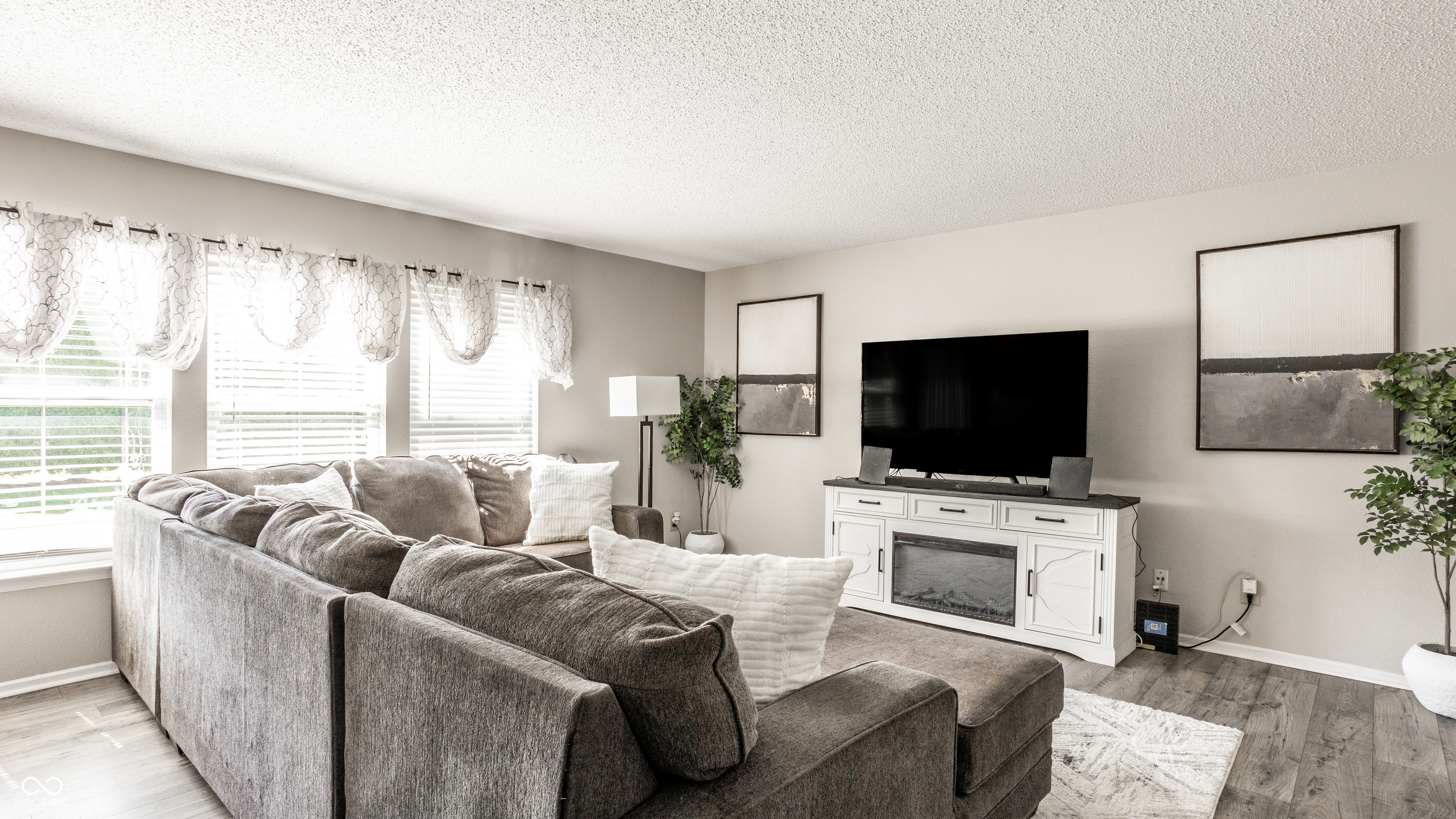 12957 East 131st Street Fishers, IN 46037 - Photo 8 of 37