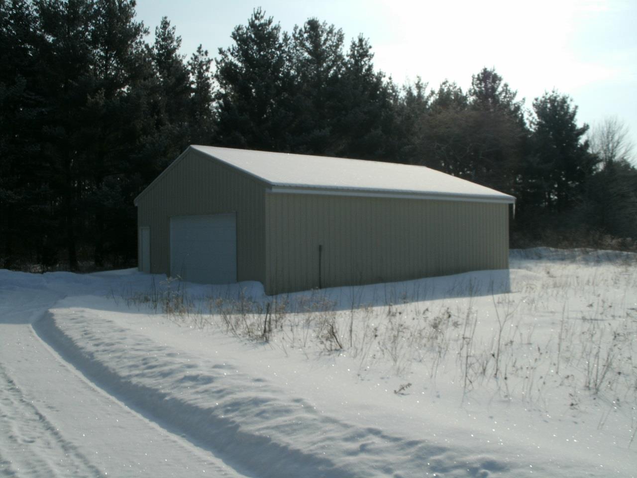 3875 South Shepherd Road Mount Pleasant, MI 48858 - Photo 38 of 39 1797576-37.JPG