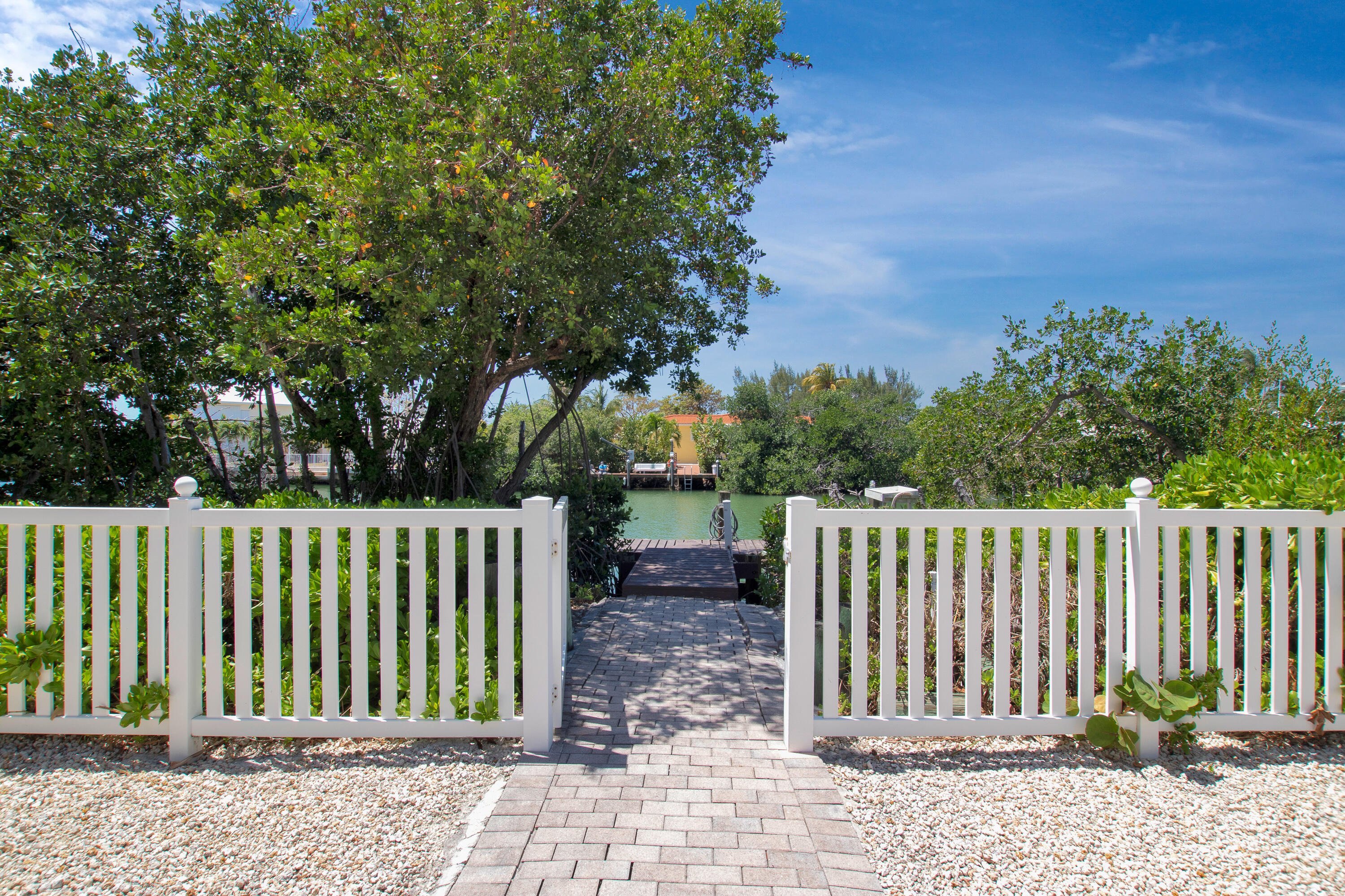 617 Sombrero Beach Road Marathon, FL 33050 - Photo 11 of 59 virtual-tour-309578-21