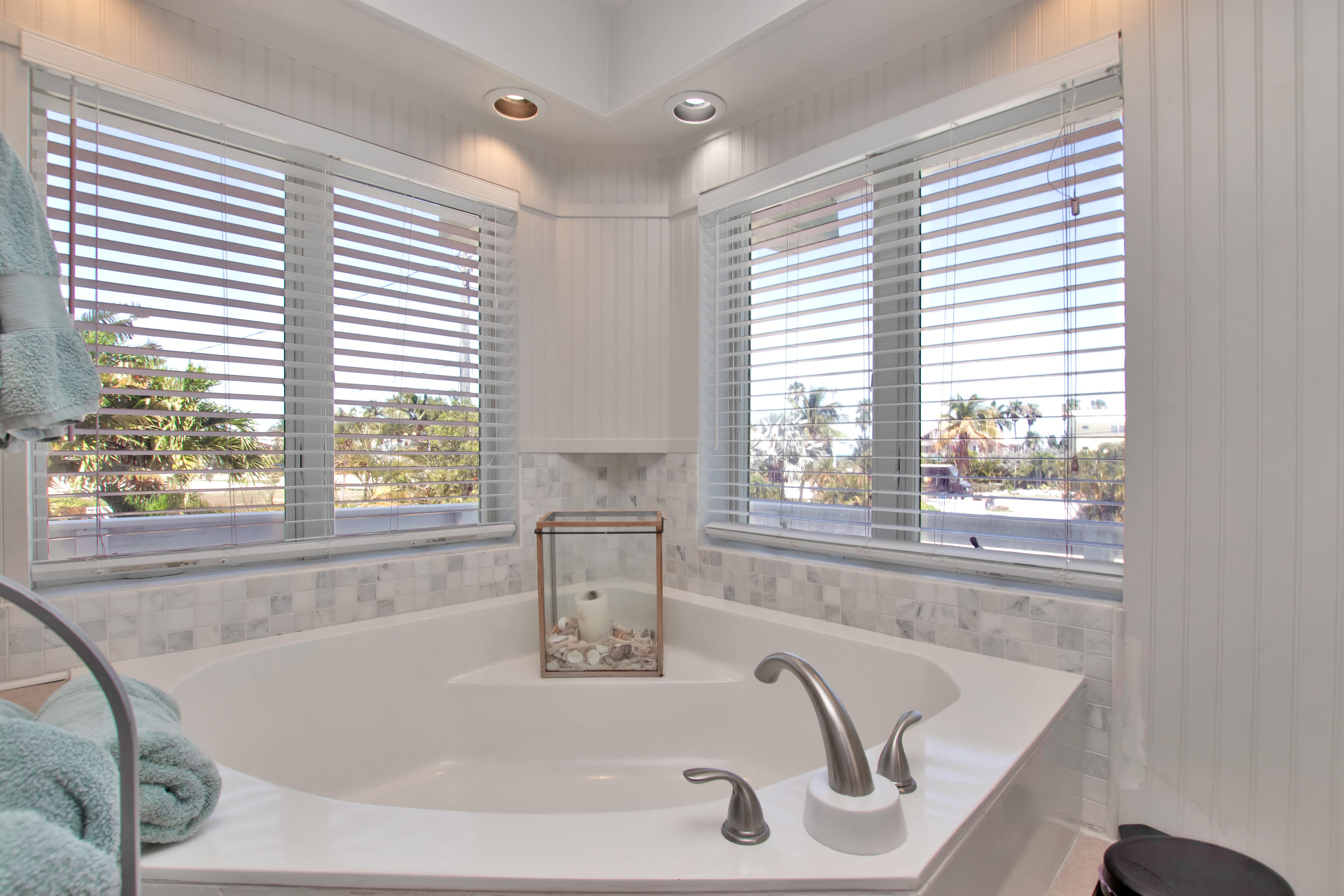 617 Sombrero Beach Road Marathon, FL 33050 - Photo 33 of 59 virtual-tour-309578-42