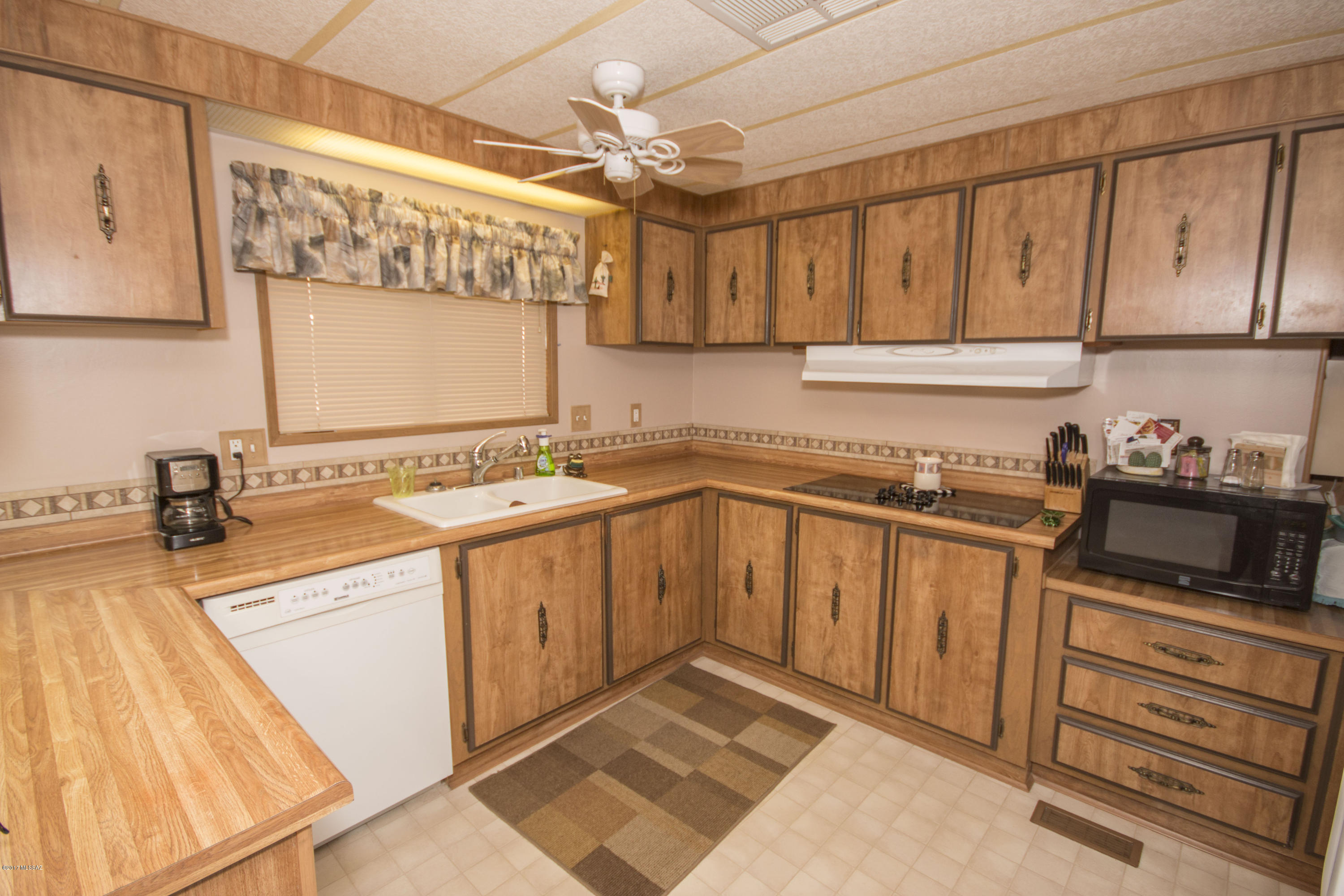 11141 West Picture Rocks Road Tucson, AZ 85743 - Photo 9 of 27 Gallery Image 9