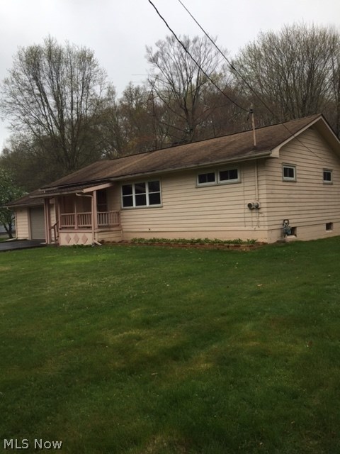 3608 Pothour Wheeler Road Southeast Hubbard, OH 44425 - Photo 3 of 7 Gallery Image 3