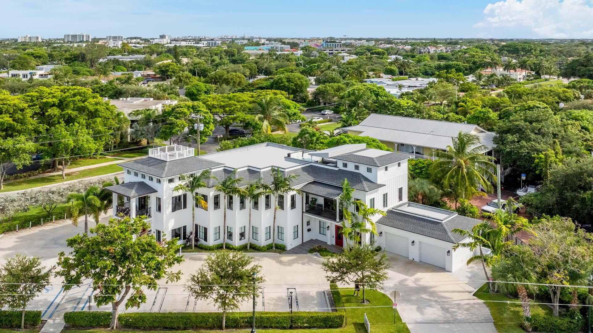 230 George Bush Boulevard Delray Beach, FL 33444 - Photo 46 of 51 an aerial view of multiple house