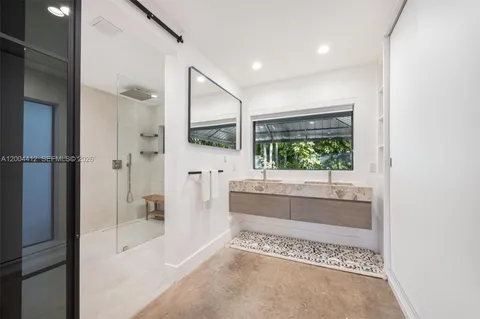 $3,800,000 | 3775 South Le Jeune Road, Miami, FL 33146