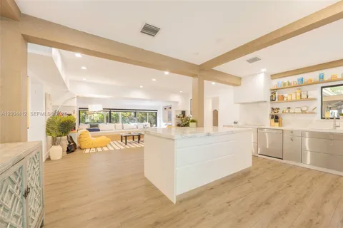 $3,800,000 | 3775 South Le Jeune Road, Miami, FL 33146