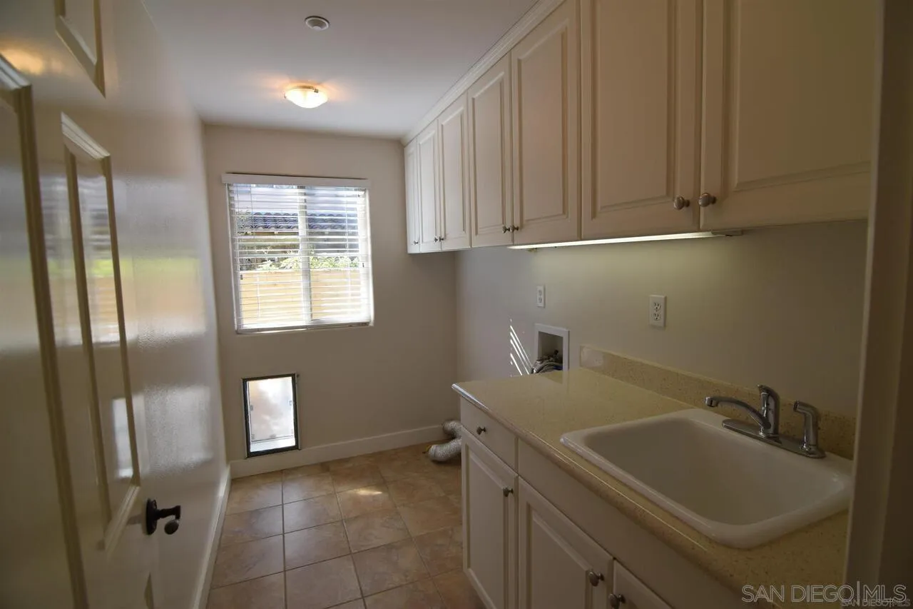 7567 Delfina San Diego, CA 92127 - Photo 28 of 38