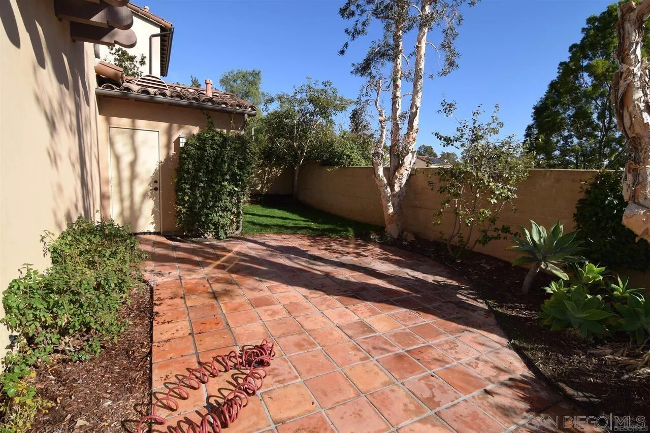 7567 Delfina San Diego, CA 92127 - Photo 30 of 38