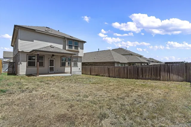 $2,199 | 2083 Cowan Drive, New Braunfels, TX 78132