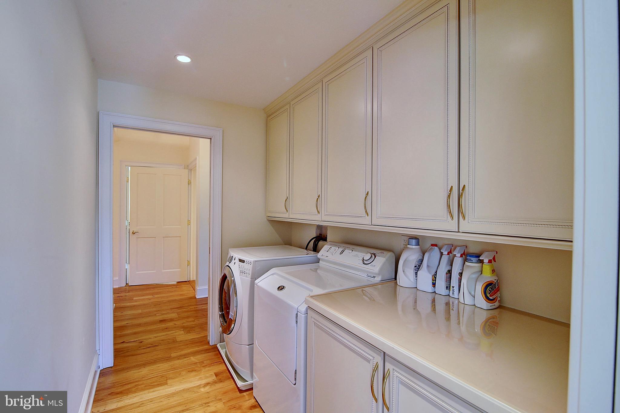 35679 Millville Road Middleburg, VA 20117 - Photo 18 of 64 Laundry Room
