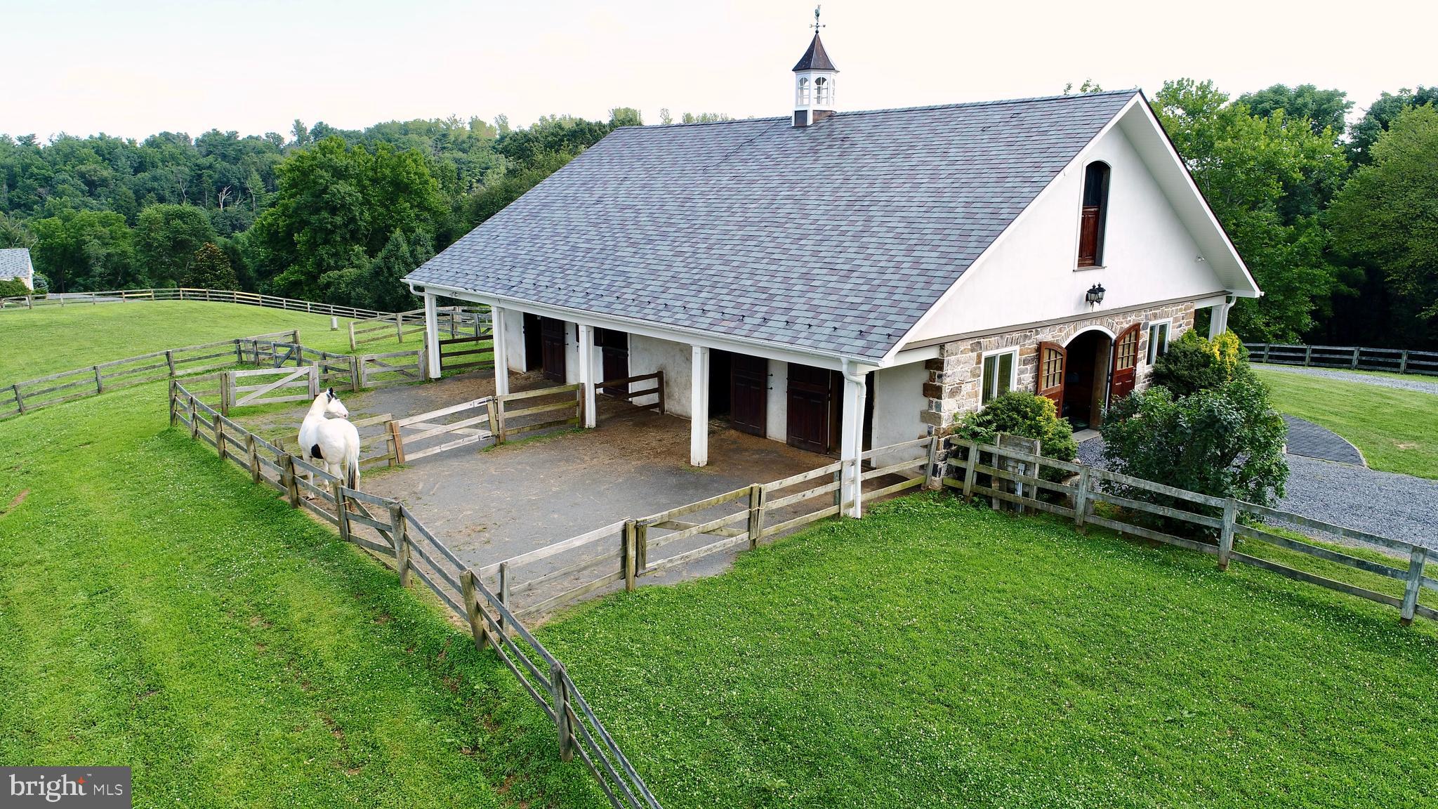 35679 Millville Road Middleburg, VA 20117 - Photo 50 of 64 Barn