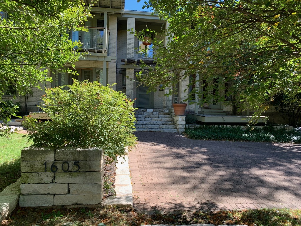 1605 Pease Road, Unit 6 Austin, TX 78703 - Photo 1 of 13