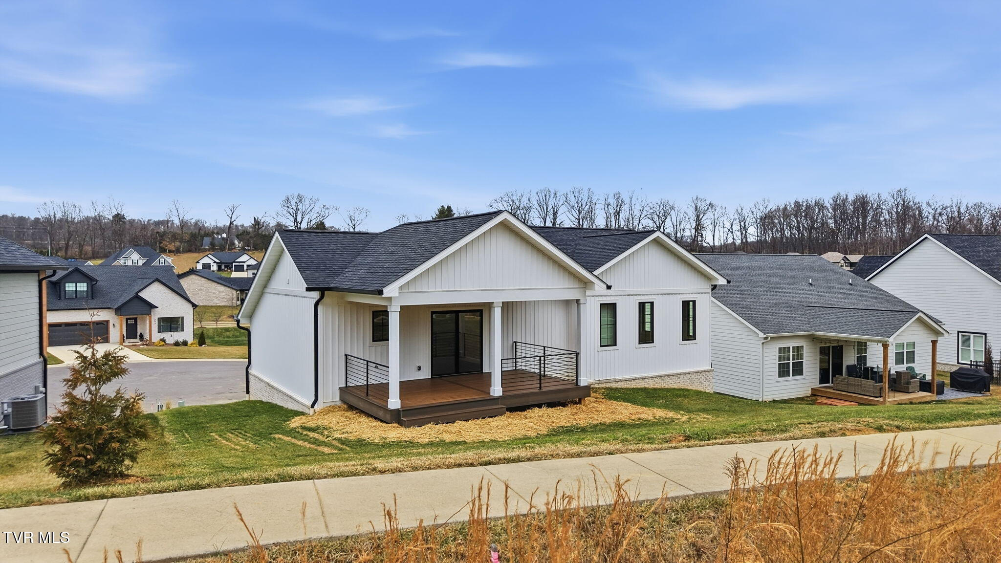 287 Winston Place Johnson City, TN 37615 - Photo 33 of 41 31-web-or-mls-010_DJI_20260124105031_042