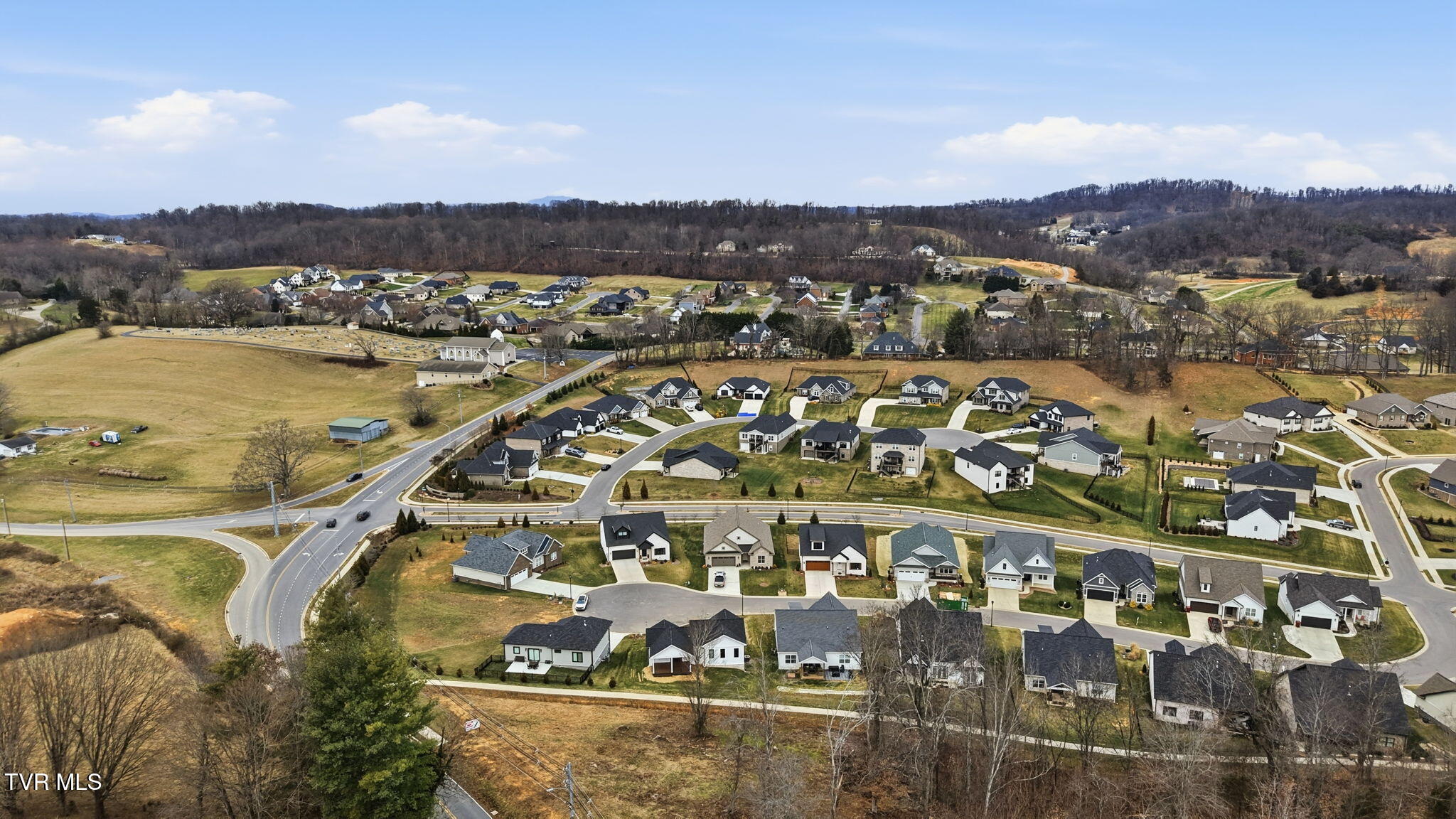 287 Winston Place Johnson City, TN 37615 - Photo 39 of 41 35-web-or-mls-008_DJI_20260124104841_041