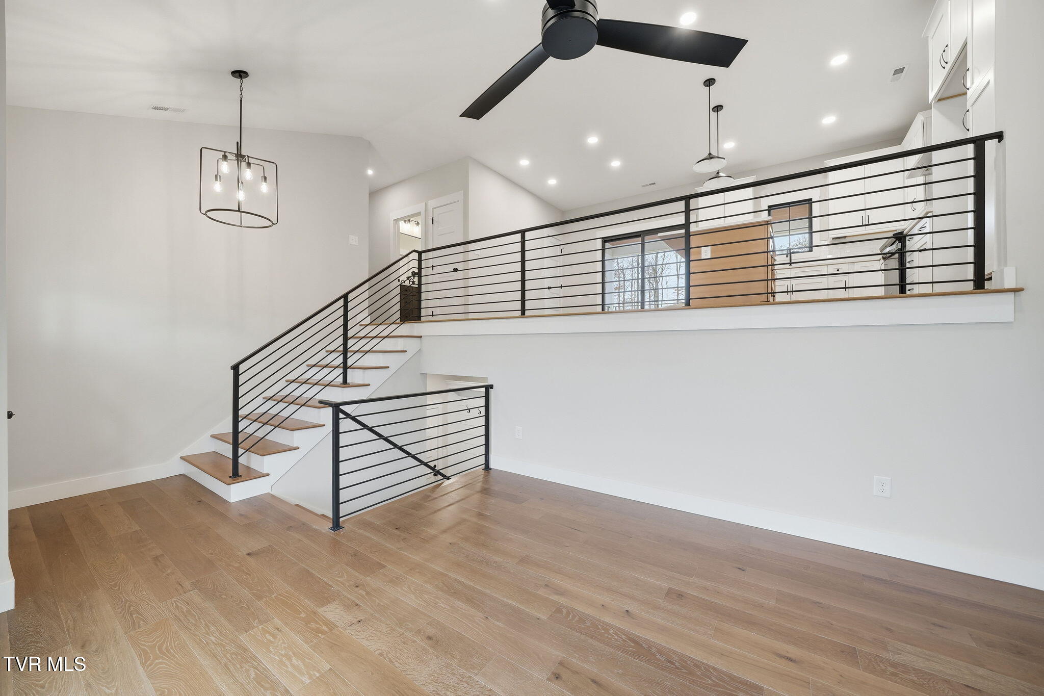 287 Winston Place Johnson City, TN 37615 - Photo 8 of 41 7-web-or-mls-020_DSC07956