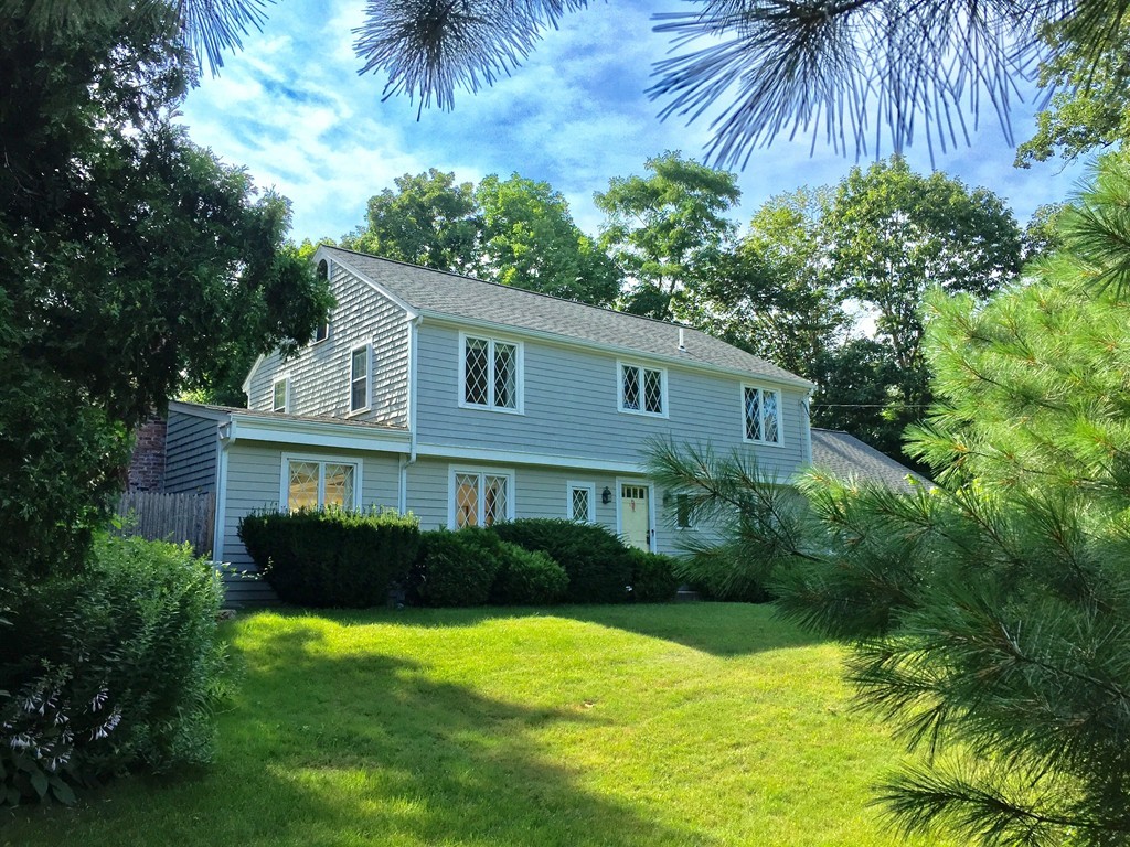 5 Gridley Bryant Road Scituate, MA 02066 - Photo 2 of 26 Gallery Image 2