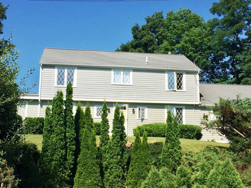 5 Gridley Bryant Road Scituate, MA 02066 - Photo 3 of 26 Gallery Image 3
