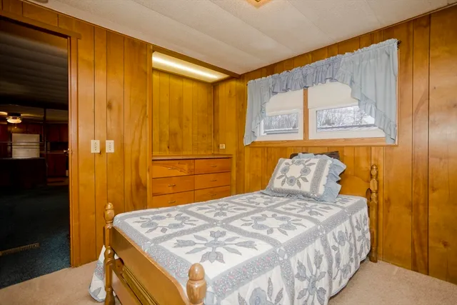 $115,000 | 28 Mockingbird Drive, Chicopee, MA 01020