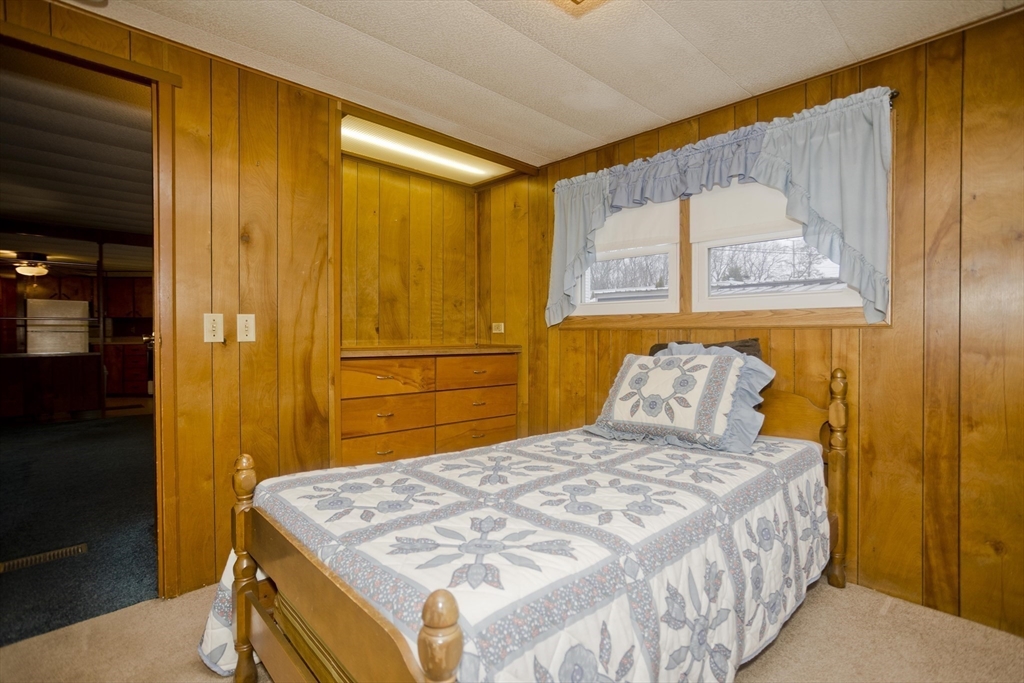 28 Mockingbird Drive Chicopee, MA 01020 - Photo 14 of 18