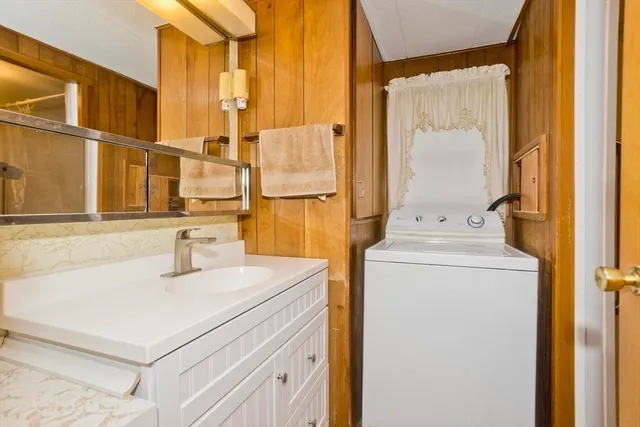 $115,000 | 28 Mockingbird Drive, Chicopee, MA 01020