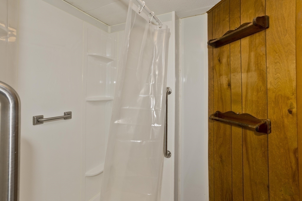 28 Mockingbird Drive Chicopee, MA 01020 - Photo 16 of 18