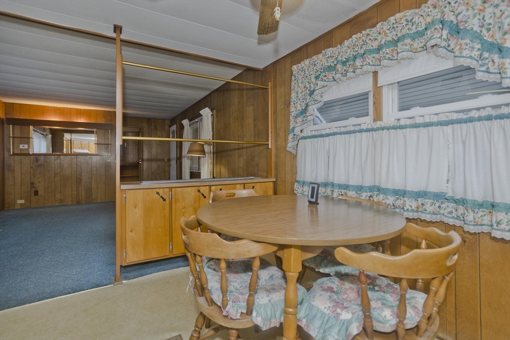 28 Mockingbird Drive Chicopee, MA 01020 - Photo 10 of 18