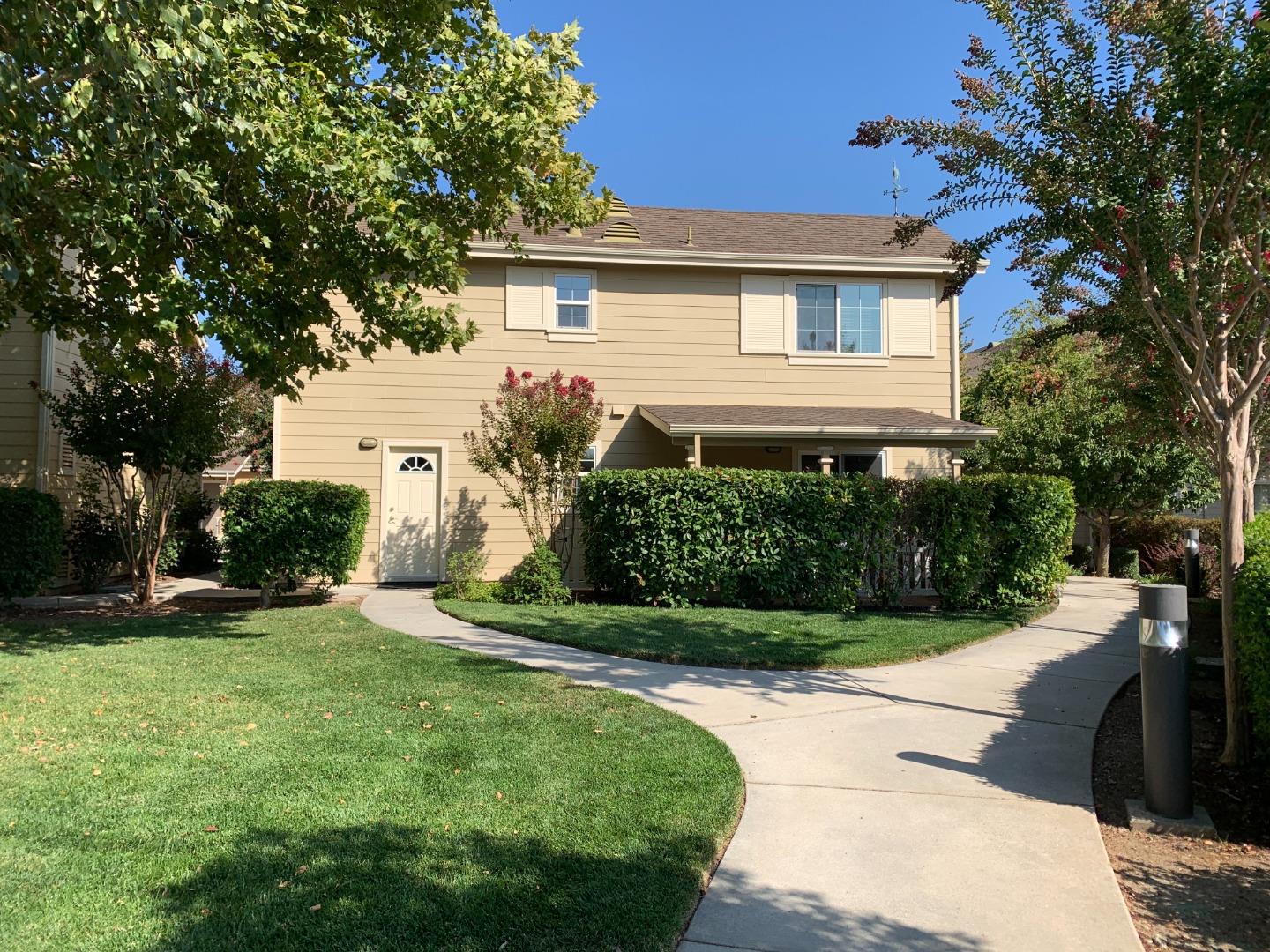 1554 Bianca Way Gilroy, CA 95020 - Photo 27 of 27 a front view of a house with a yard