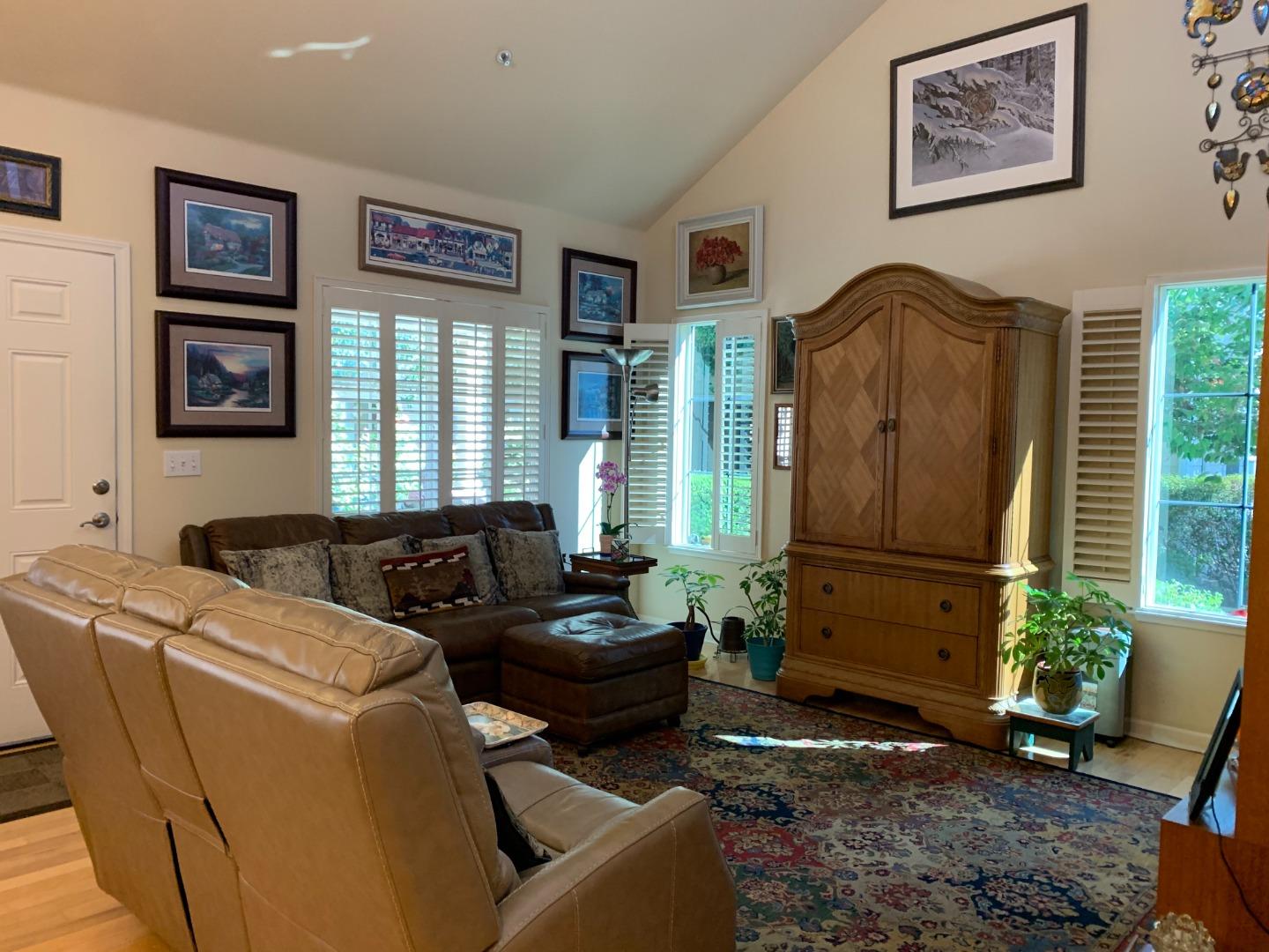 1554 Bianca Way Gilroy, CA 95020 - Photo 5 of 27 a living room with furniture and a window