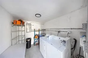 $1,375 | 720 Northeast 7th Street, Unit 1A, Hallandale Beach, FL 33009