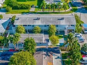 $1,375 | 720 Northeast 7th Street, Unit 1A, Hallandale Beach, FL 33009