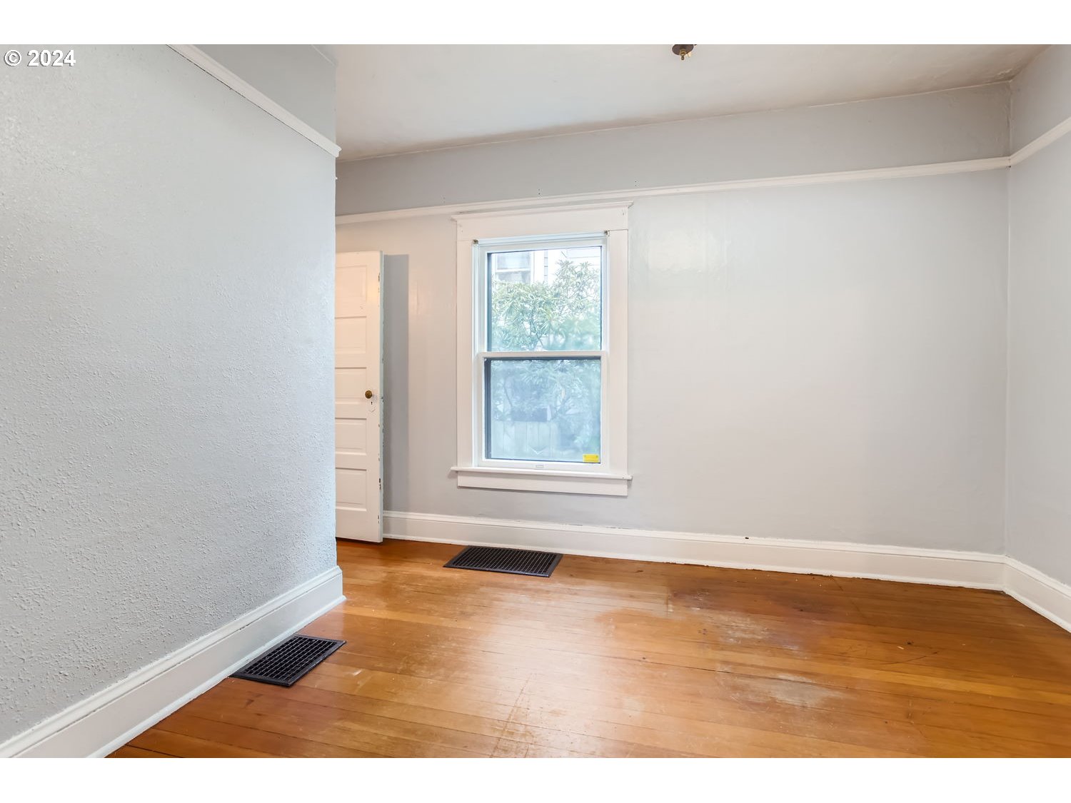 2929 Southeast Kelly Street Portland, OR 97202 - Photo 14 of 29